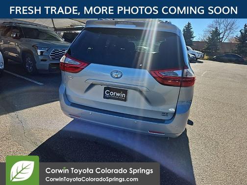 2015 Toyota Sienna SE