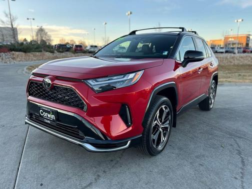 2025 Toyota RAV4 Hybrid SE