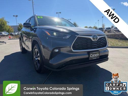 2023 Toyota Highlander XLE