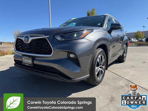 2023 Toyota Highlander XLE