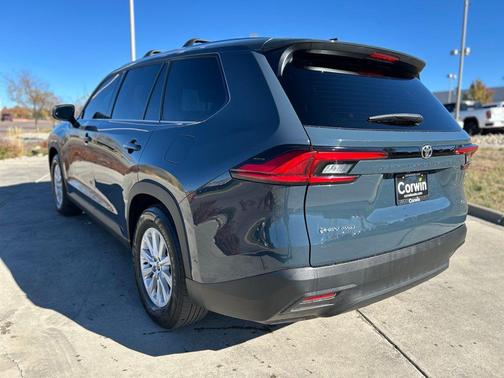 2024 Toyota Grand Highlander Hybrid XLE