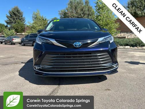 2023 Toyota Sienna Limited 7-Passenger