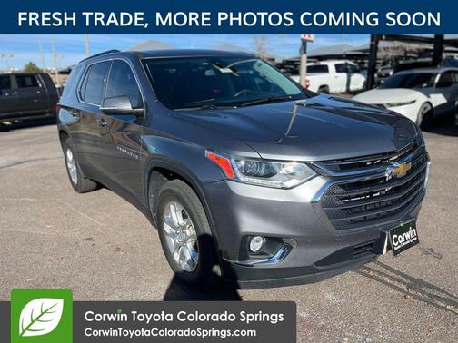 2021 Chevrolet Traverse LT Leather