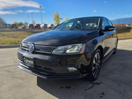 2015 Volkswagen Jetta Hybrid SEL Premium