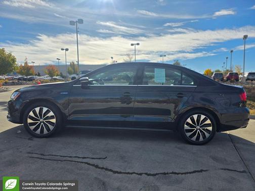 2015 Volkswagen Jetta Hybrid SEL Premium