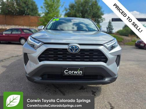 2024 Toyota RAV4 Hybrid XLE