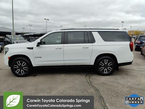 2023 GMC Yukon XL 4WD AT4