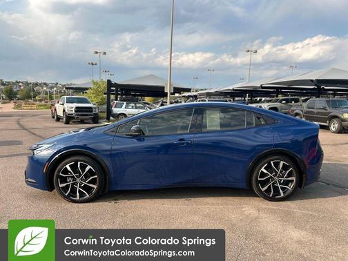 2025 Toyota Prius Plug-In Hybrid