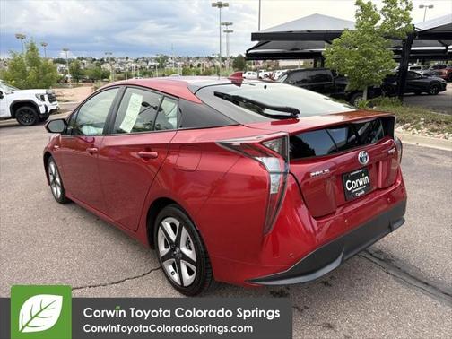 2017 Toyota Prius Three Touring