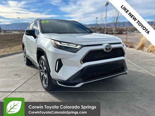 2025 Toyota RAV4 Hybrid SE