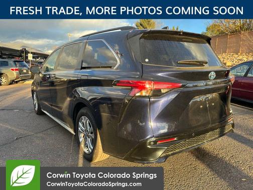 2023 Toyota Sienna XSE 7 Passenger