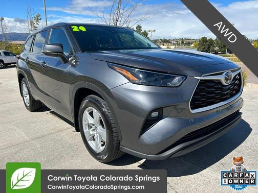 2024 Toyota Highlander LE I4