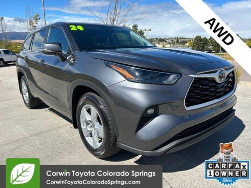 2024 Toyota Highlander LE I4