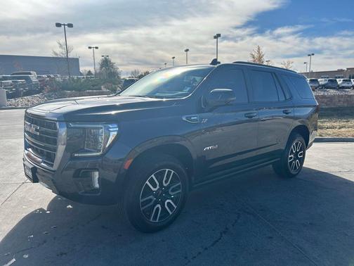 2023 GMC Yukon 4WD AT4