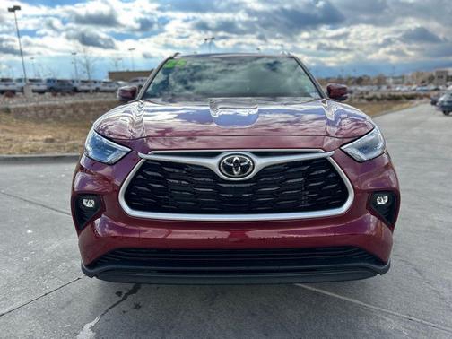 2026 Toyota Highlander XLE