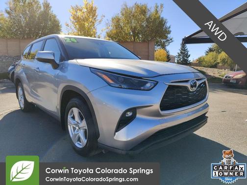 2024 Toyota Highlander LE I4