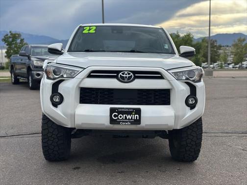 2022 Toyota 4Runner SR5