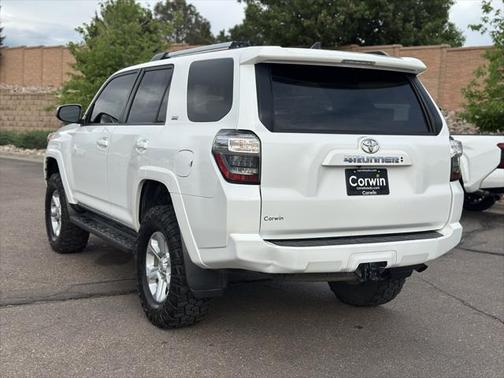 2022 Toyota 4Runner SR5