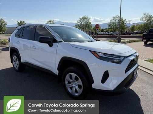 2025 Toyota RAV4 LE