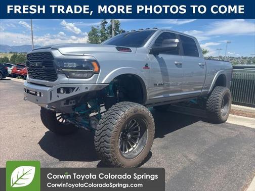 2022 RAM 2500 Limited Crew Cab 4x4 6'4' Box