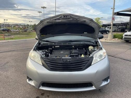 2016 Toyota Sienna L