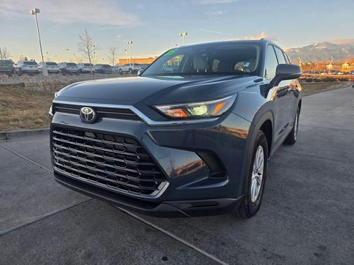 2025 Toyota Grand Highlander XLE