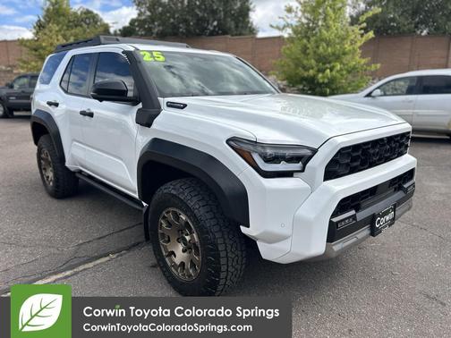 2025 Toyota 4Runner Hybrid Trailhunter
