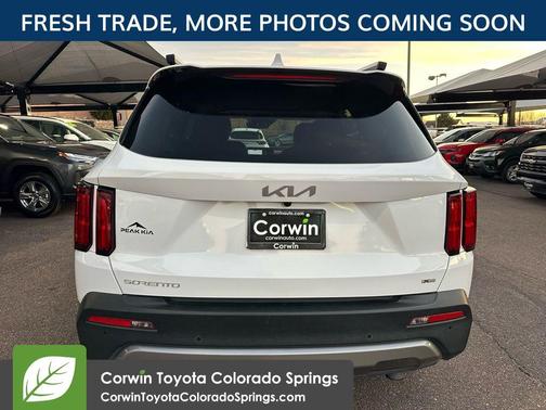 2023 Kia Sorento SX