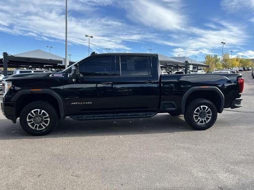2021 GMC Sierra 2500 AT4