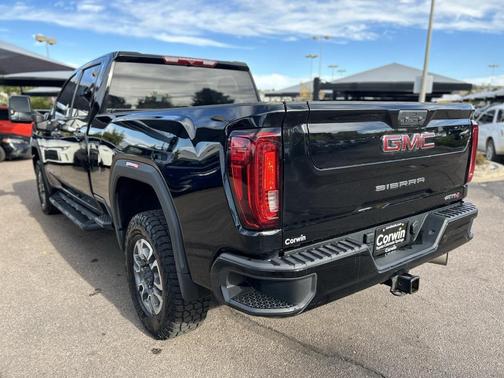 2021 GMC Sierra 2500 AT4