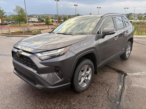 2025 Toyota RAV4 Hybrid XLE