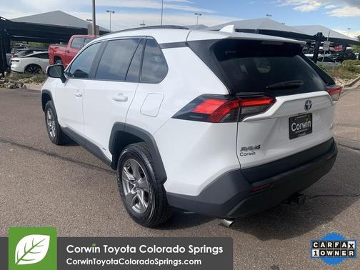 2024 Toyota RAV4 Hybrid LE