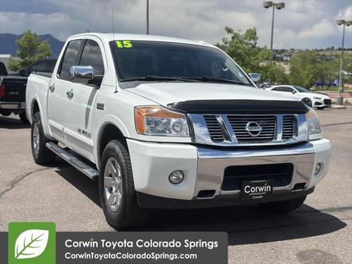 2015 Nissan Titan SV
