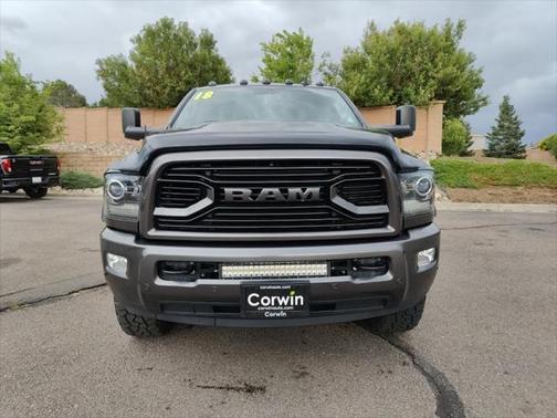 2018 RAM 2500 Laramie Crew Cab 4x4 6'4' Box