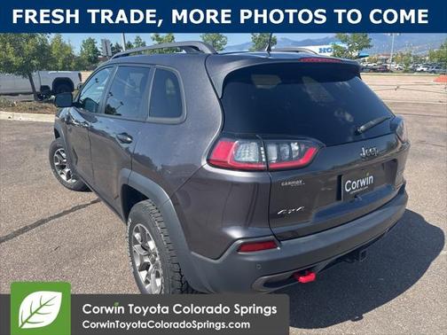 2020 Jeep Cherokee Trailhawk
