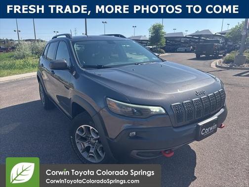2020 Jeep Cherokee Trailhawk