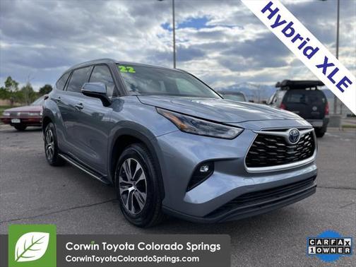 2022 Toyota Highlander Hybrid XLE