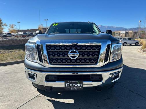 2017 Nissan Titan XD SV