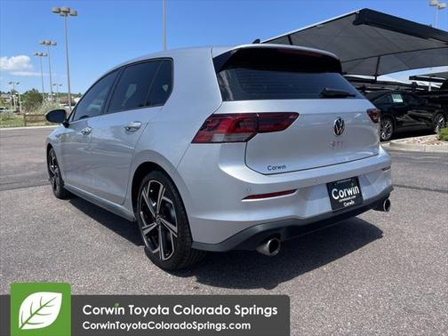 2024 Volkswagen Golf GTI 2.0T SE DSG