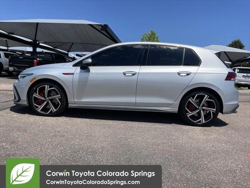 2024 Volkswagen Golf GTI 2.0T SE DSG