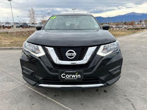 2017 Nissan Rogue S