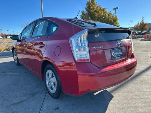 2010 Toyota Prius III