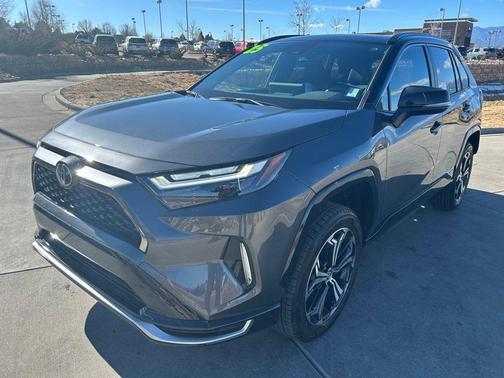 2025 Toyota RAV4 Hybrid SE