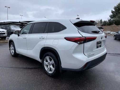2023 Toyota Highlander Hybrid LE