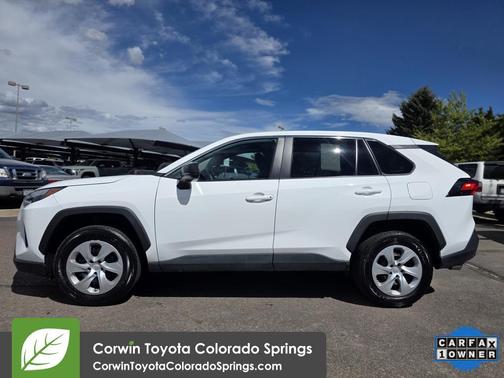 2024 Toyota RAV4 LE