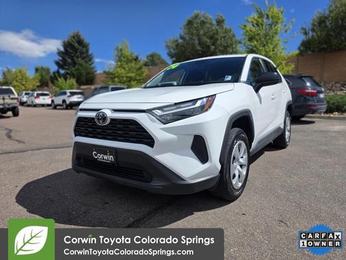 2024 Toyota RAV4 LE