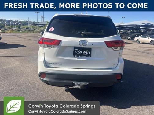 2018 Toyota Highlander SE