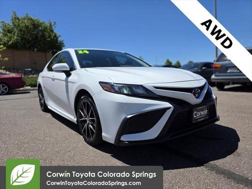 2024 Toyota Camry SE