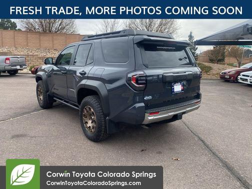 2025 Toyota 4Runner Hybrid Platinum