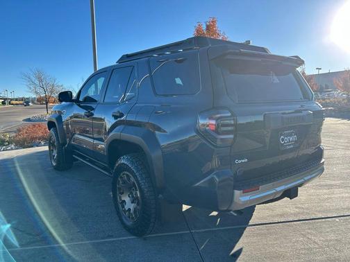 2025 Toyota 4Runner Hybrid Platinum